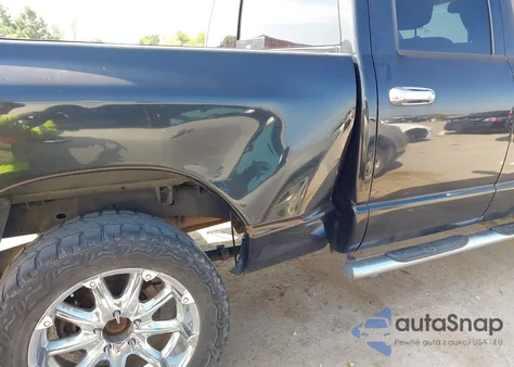 2007 Dodge Ram 1500 Slt/Trx4 Off Road/Sport из США, поврежденный, VIN 1D7HU18237S203004